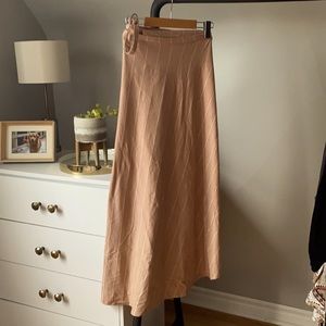 2/15$ NWT ANAMA Large Brown and White Beach Cover